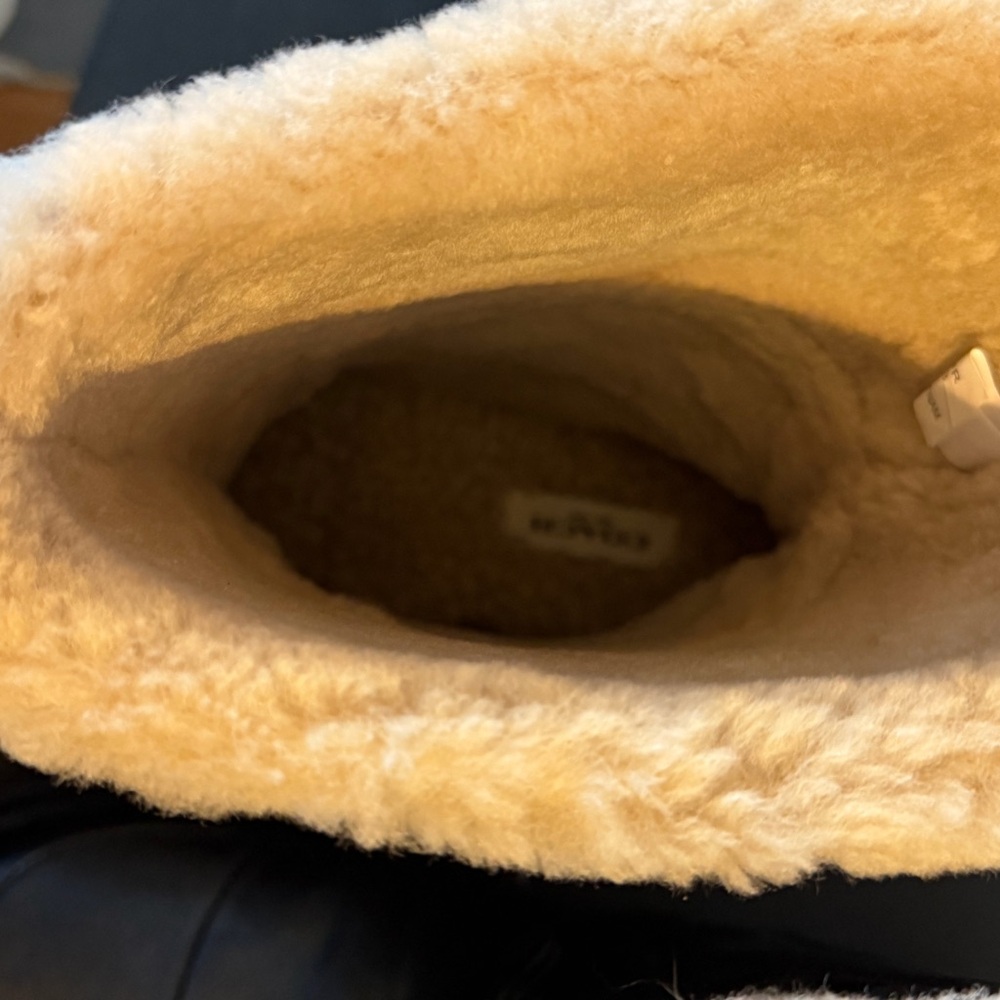 Coach Black and Cream Winter Boots - Picture 3 of 6